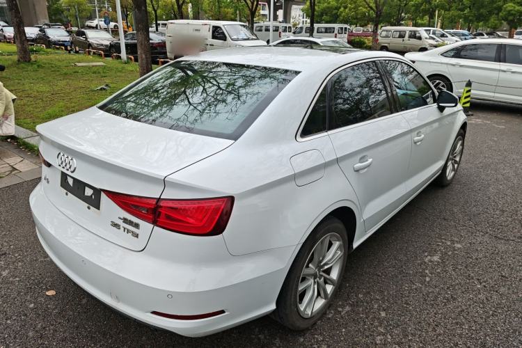 Used Audi A3 2014 Limousine 35 TFSI Automatic Comfort Model Rear Right 45 Deg