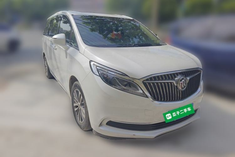 Used Buick GL8 2017 ES 28T Luxury Model China V Standard Front Right 45 Deg