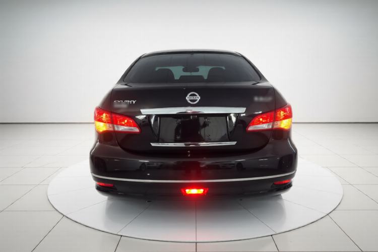 Used Nissan Sylphy 2016 Classic 1.6XE Automatic Leading Edition Rear