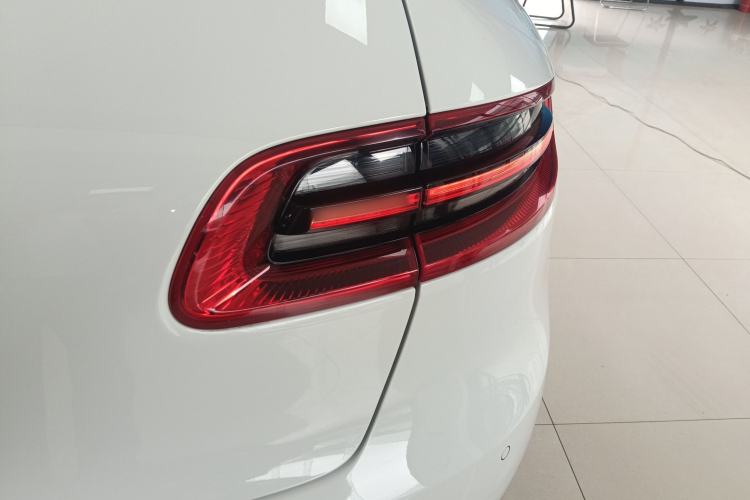 Used Porsche Macan 2017 Macan 2.0T
