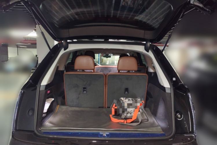 Used Audi Q7 2018 40 TFSI Comfort Model