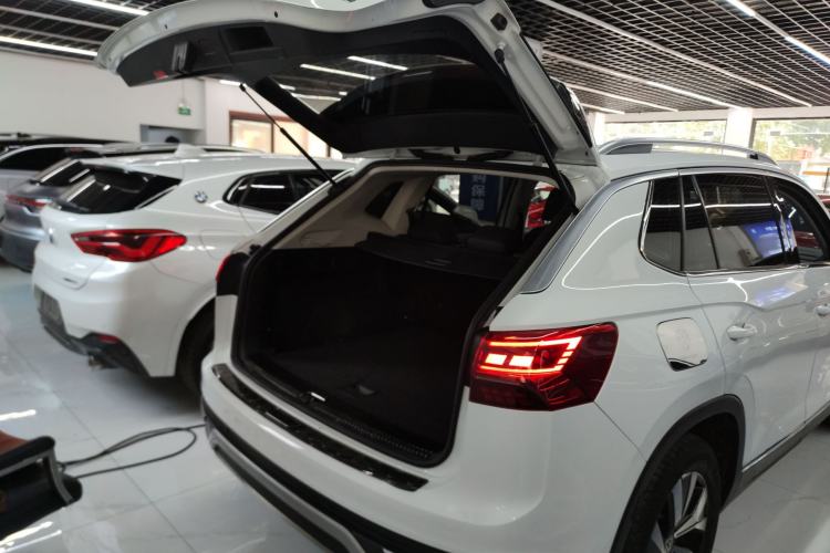 Used Volkswagen Tayron 2019 330TSI Two-Wheel Drive Luxury Model China VI Standard
