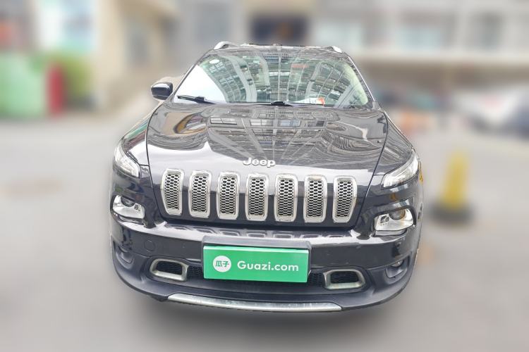 Used Jeep Cherokee 2016 2.4L Leading Edition
