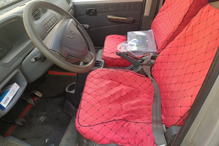 Used Wuling Zhiguang 2010 1.0L New Version Liye Style with Shorter Body
