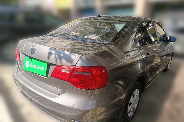 Used Volkswagen Jetta 2015 Value Edition 1.6L Automatic Fashion Version
