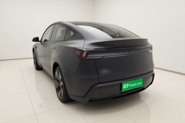 Used Tesla Model Y 2025 Rear-Wheel-Drive Version