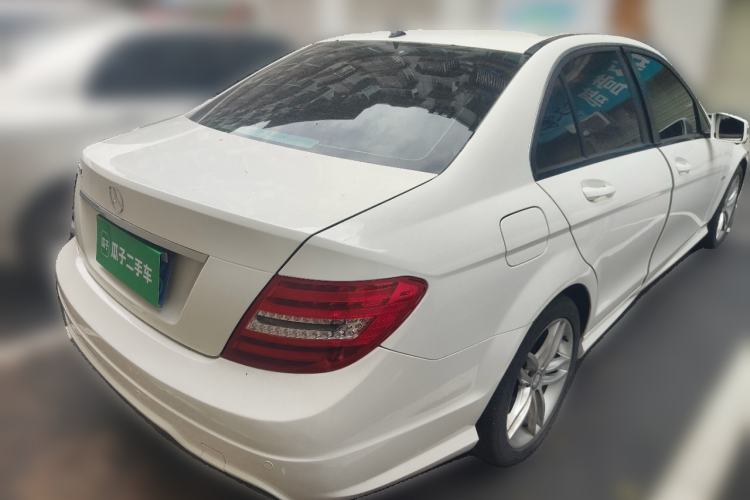 Used Mercedes-Benz C-Class 2013 C 180 Classic Grand Edition Rear Right 45 Deg