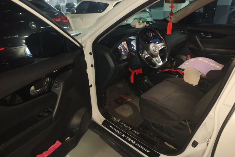 Used Nissan X-Trail 2019 2.0L CVT Smart Connect Comfort Edition 2WD
