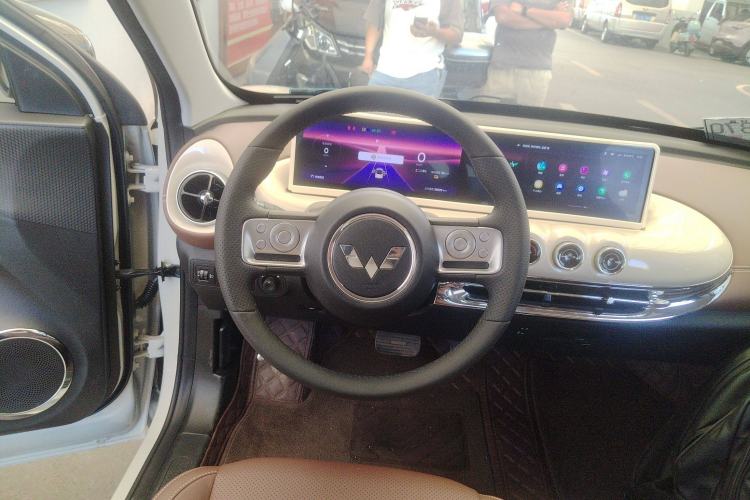 Used Wuling Bingo 2023 410 km Lingxi Deluxe Edition