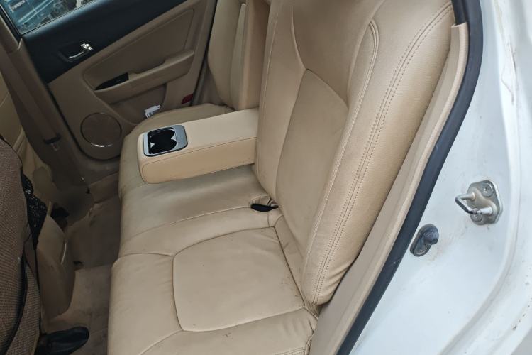 Used Bestune B50 2013 1.6L manual luxury version Left Rear Seat