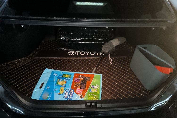 Used Toyota Camry 2021 2.0G Luxury Edition Trunk