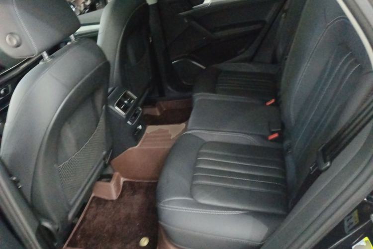 Used Audi Q5L 2022 40T Fashionable and Elegant Model