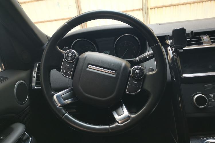 Used Land Rover Discovery 2017 3.0 SC V6 SE