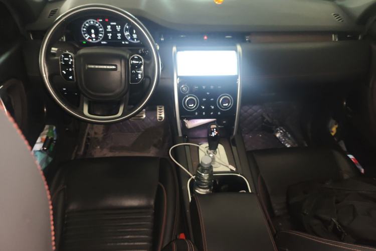 Used Land Rover Discovery Sport 2021 249 PS R-Dynamic HSE Luxury Custom Edition Center Console