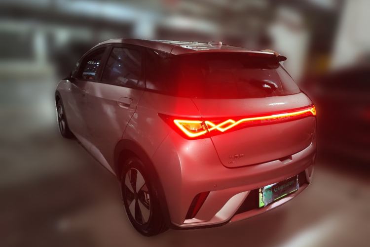 Used BYD Dolphin 2023 420 km Fashion Edition