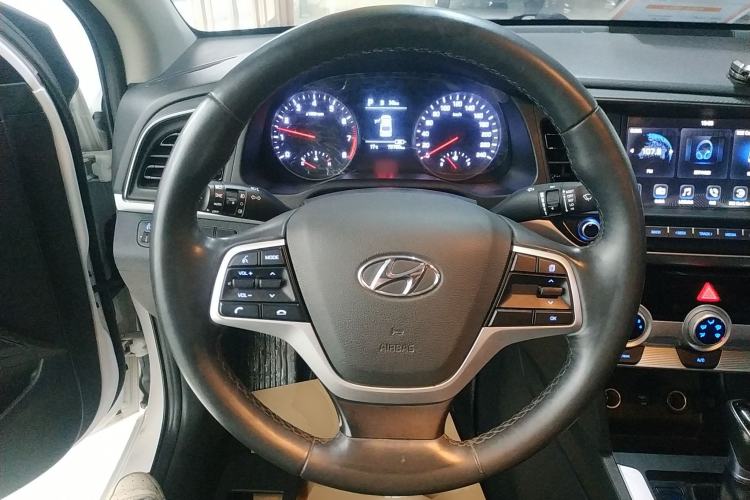 Used Hyundai Elantra (6th Generation / Lingdong) 2019 1.5L CVT ZhiXuan – Elite Version Steering Wheel