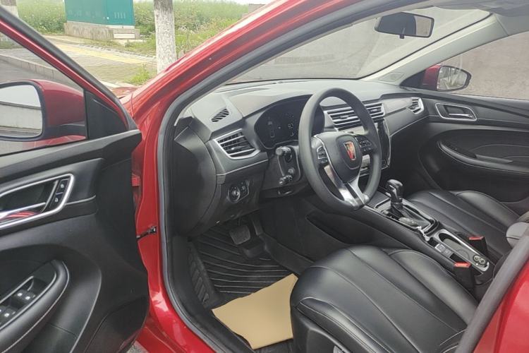 Used Roewe i5 2020 1.5L Automatic 4G Connect Luxury Flagship Edition Driver Seat