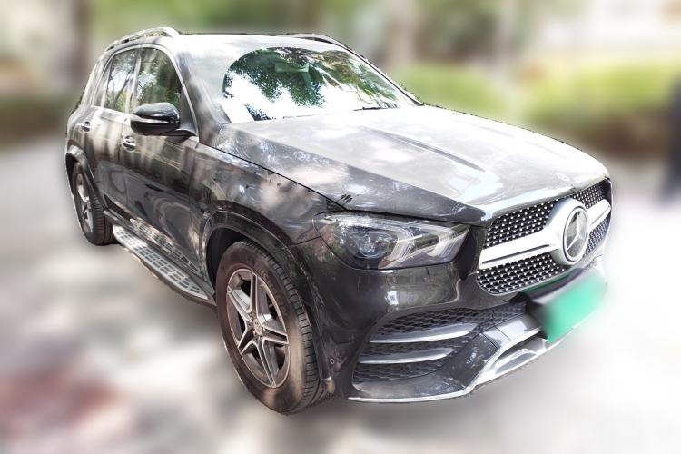 Used Mercedes-Benz GLE 2020 Restyled GLE 450 4MATIC Luxury Edition Front Right 45 Deg