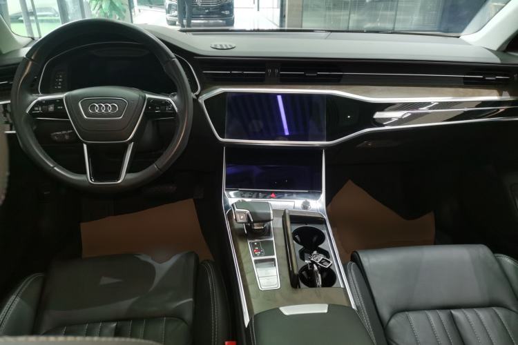 Used Audi A6L 2023 45 TFSI Prestige Elegant Edition
