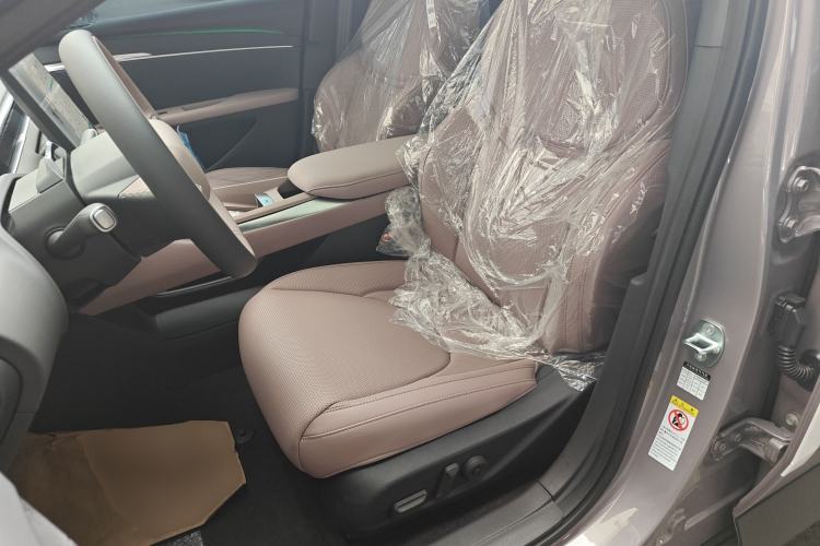 Used XPeng MONA M03 2025 515 Long-Range Plus Left Front Seat