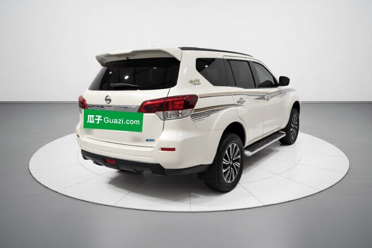 Used Nissan Terra 2018 2.5L Manual Two-Wheel Drive Elite Edition Exterior 5