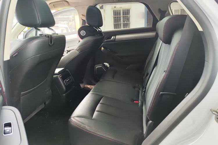 Used BYD Tang New Energy 2018 DM 2.0T All-Wheel Drive Smart Connect Advanced Model 7 Seats China V Emission Standard Left Rear Seat