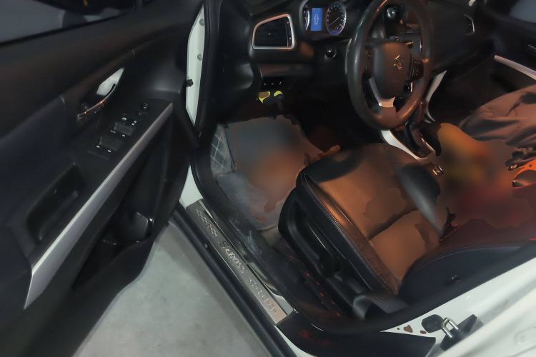 Used Suzuki S-Cross 2014 1.6L CVT Four-Wheel Drive Luxury Version
