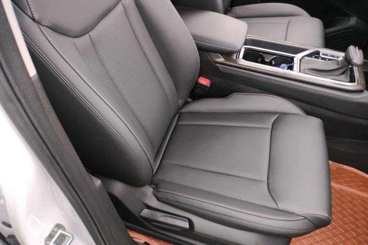 Used Wuling Jiachen 2022 1.5T CVT Smart Luxury Version