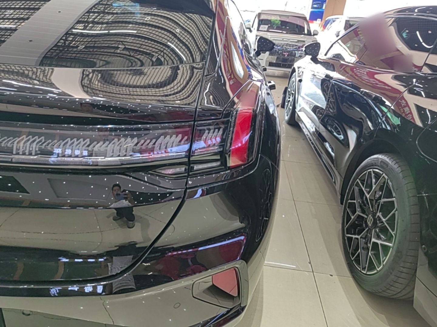 Zeekr 001 2024 WE Edition 95 kWh All-Wheel Drive — снимка 9