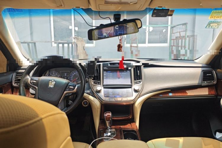 Used Toyota Crown 2015 2.0T Fashion Edition