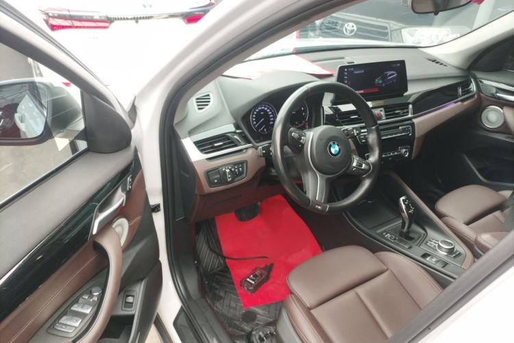 Used BMW X1 2021 Restyled sDrive25Li Leading Edition
