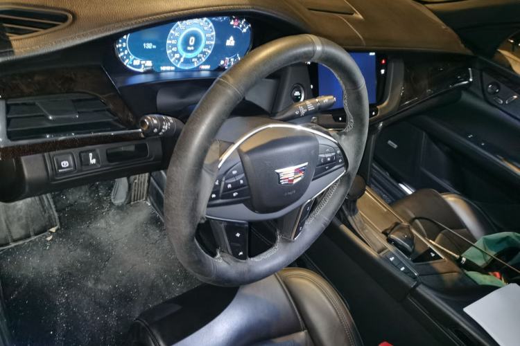 Used Cadillac CT6 2017 40T Luxury Model Steering Wheel