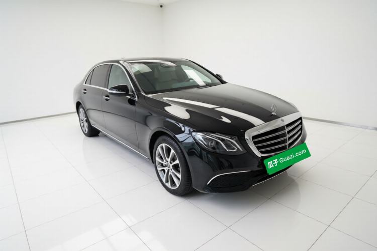 Used Mercedes-Benz E-Class 2019 Restyled E 300 L Luxury Edition Front Right 45 Deg