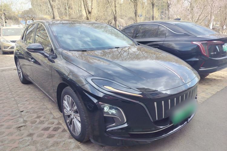 Used Hongqi E-QM5 2024 610 km PLUS