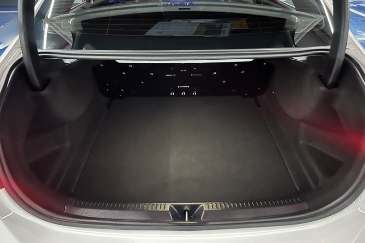 Used Mercedes-Benz A-Class 2022 Revised Version A 200 L Sport Sedan Fashionable Style Trunk