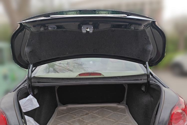 Used Volkswagen Lavida 2011 1.6L Manual Joy Version
