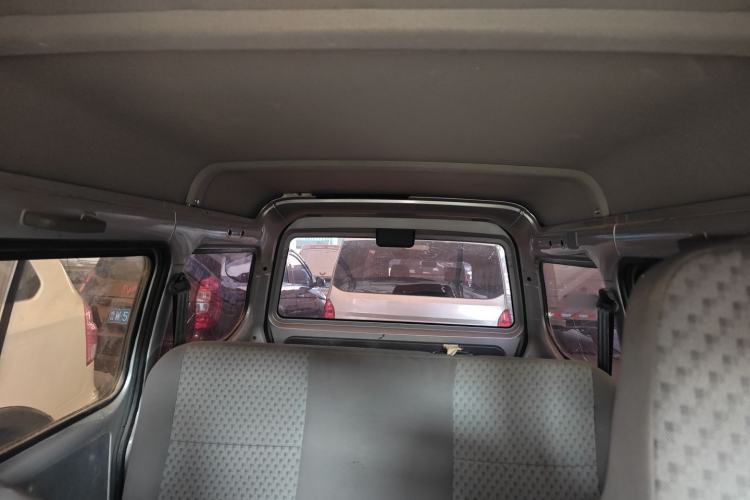 Used Wuling Zhiguang 2023 1.5L Practical Version 5/7 Seats