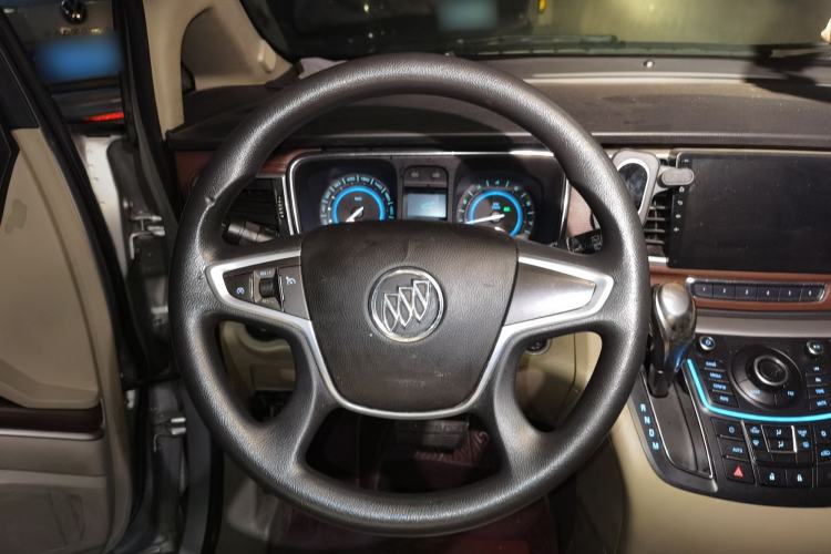 Used Buick GL8 2014 2.4L CT Luxury Business Comfort Edition
