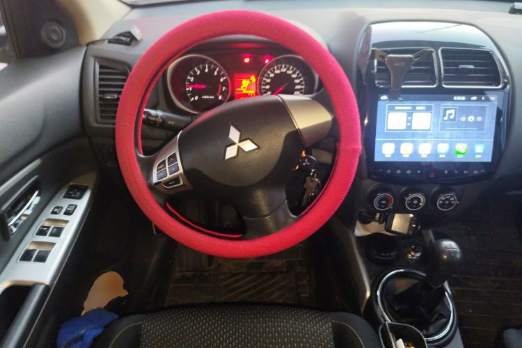 Used Mitsubishi ASX 2016 1.6L Manual Two-Wheel Drive Pioneer Edition