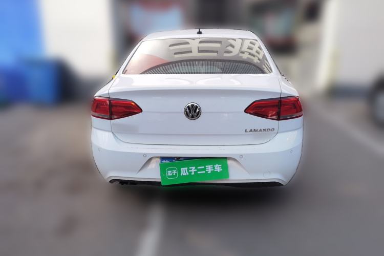 Used Volkswagen Lamando 2017 230TSI DSG Fashion Edition
