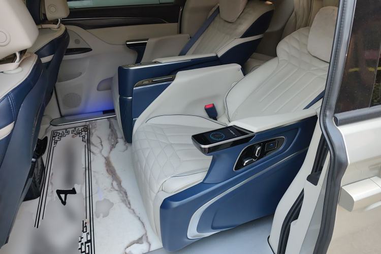 Used Buick GL8 2022 ES Landtrek 653T Comfort Edition
