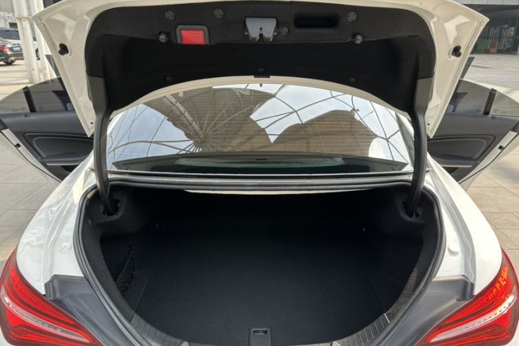 Used Mercedes-Benz CLA 2018 CLA 200 Style Edition
