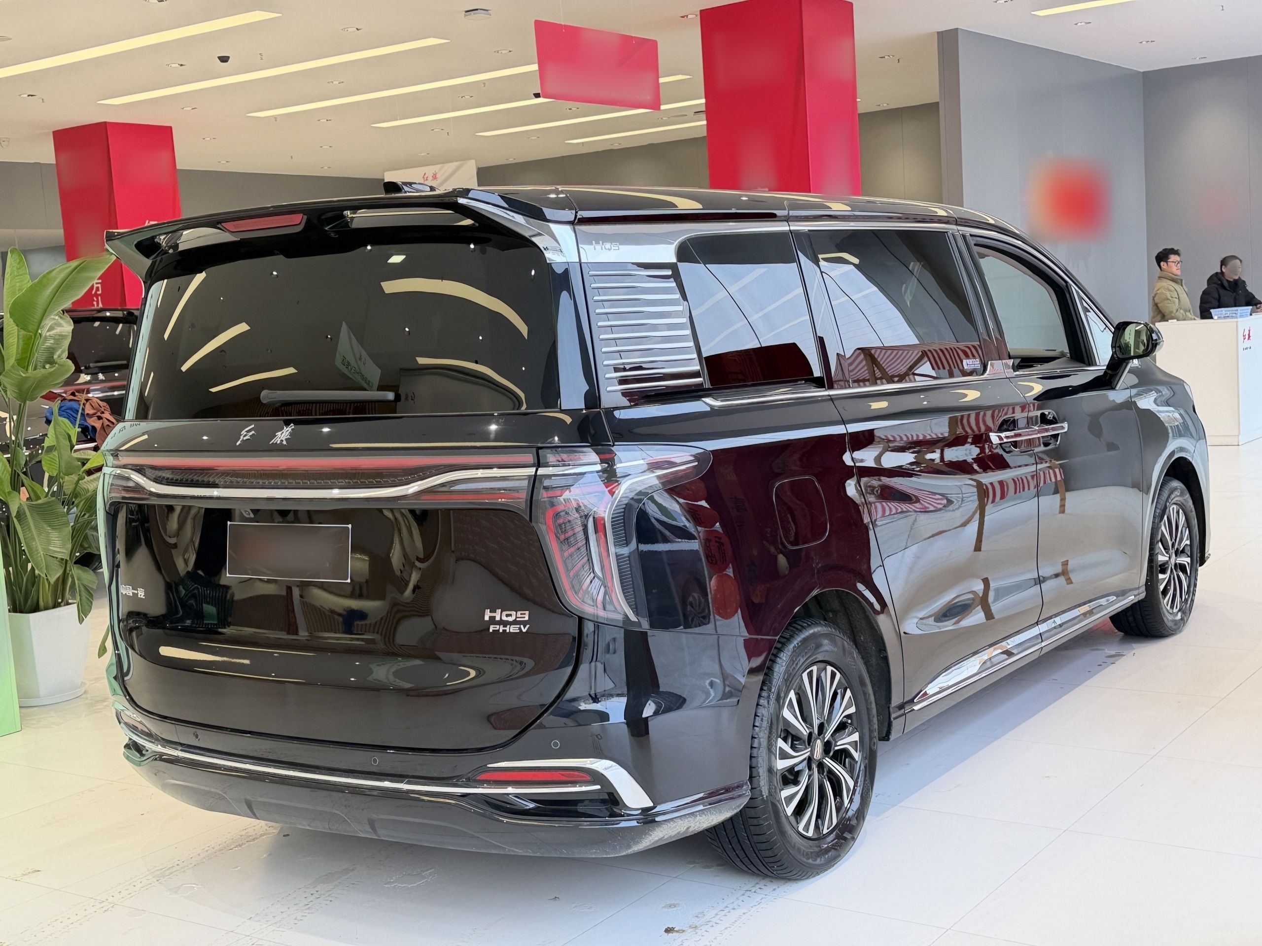 Hongqi HQ9 PHEV 2024 2.0T Four-Wheel Drive Business Edition — снимка 14