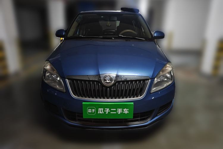 Used Skoda Fabia 2014 1.4L Automatic Crystal Edition