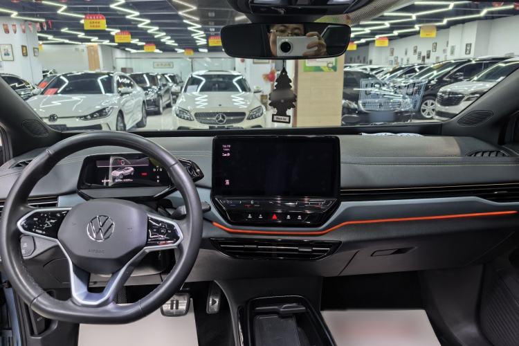 Used Volkswagen ID.4 X 2021 Pro Smart Long-Range Edition