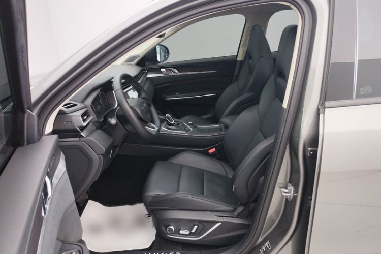 Used Lynk & Co 01 2021 2.0TD Two-Wheel-Drive Pro Trim Left Front Seat