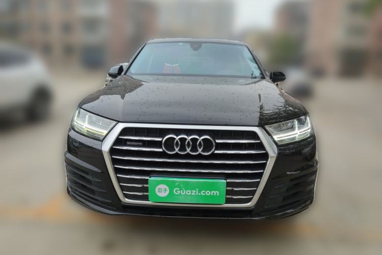 Used Audi Q7 2019 45 TFSI Comfort Model