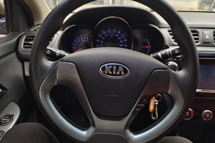 Used Kia K2 2015 Sedan 1.4L Automatic GLS
