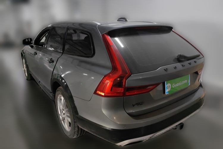 Used Volvo V90 2019 Cross Country T5 AWD Smart Range Version China VI Standard
