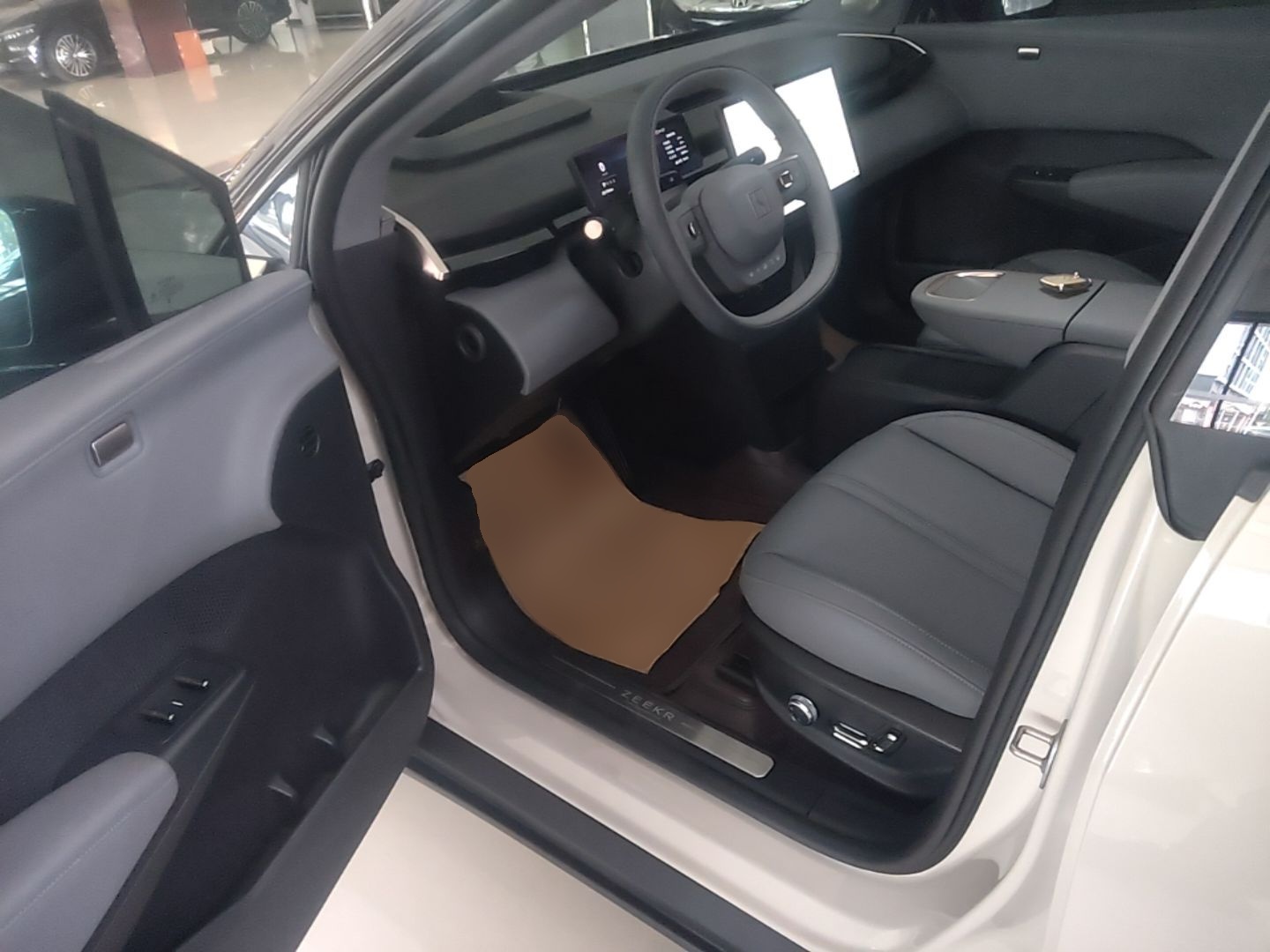 Zeekr X 2025 5-Seater Rear-Drive Version — снимка 18